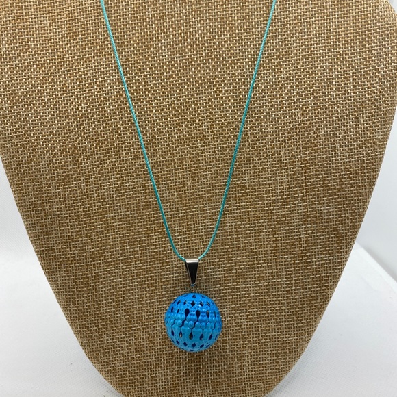 Blue Necklace - Picture 2 of 3